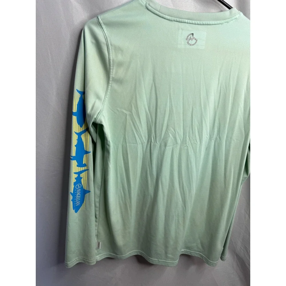 Magellan Outdoors Kids XL Fish Gear Long Sleeve Shark Graphic Shirt Green
